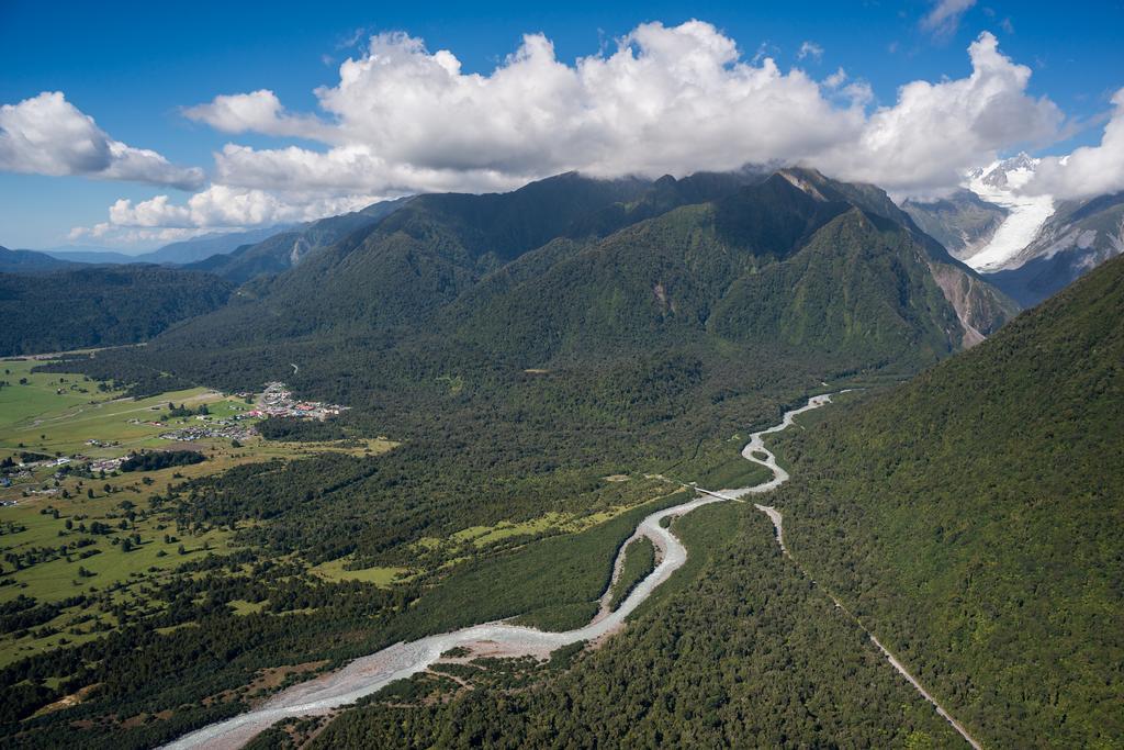 Fox Glacier Top 10 Holiday Park & Motels Bagian luar foto