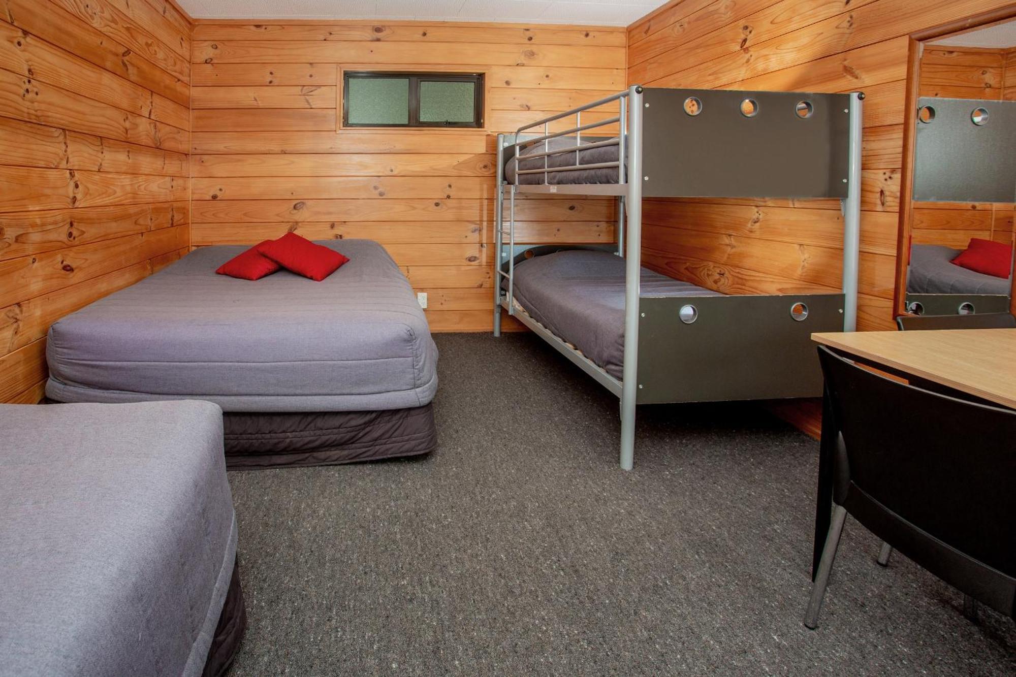 Fox Glacier Top 10 Holiday Park & Motels Bagian luar foto