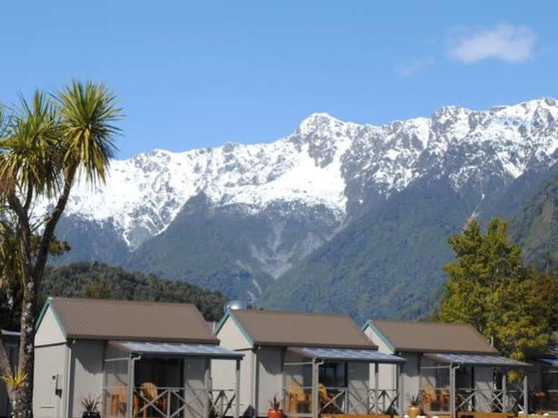 Fox Glacier Top 10 Holiday Park & Motels Bagian luar foto