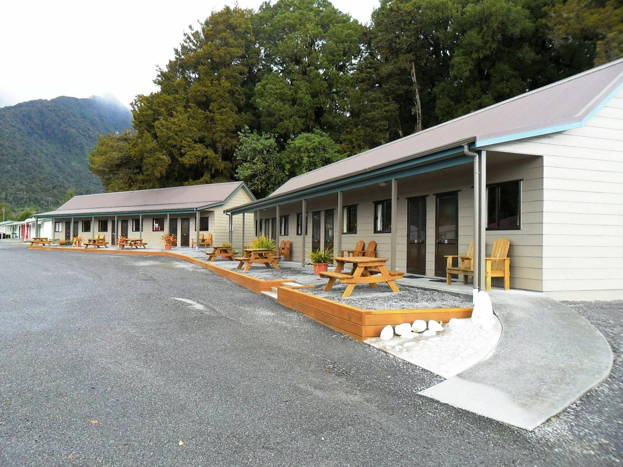 Fox Glacier Top 10 Holiday Park & Motels Bagian luar foto